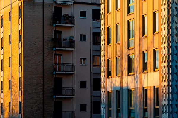 Condominio: appartenenza del sottotetto in base al titolo